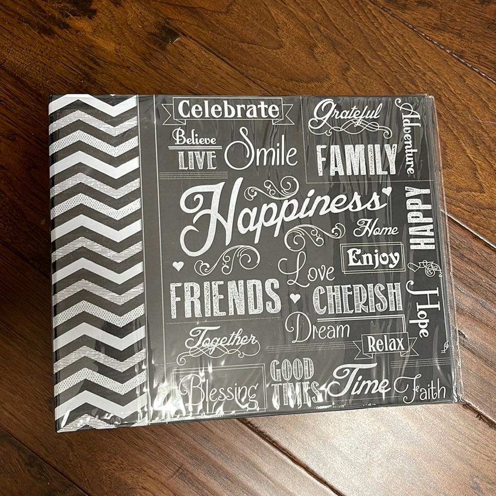 Pioneer Photo Album 3-Ring Printed Chalkboard Design Binder, 12 x 12 - Picture 1 of 6
